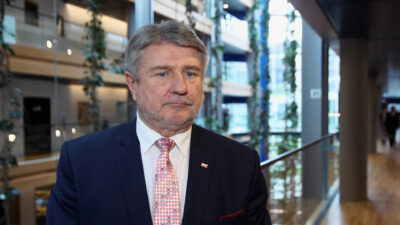 pe-zrodla-finansowania-foto